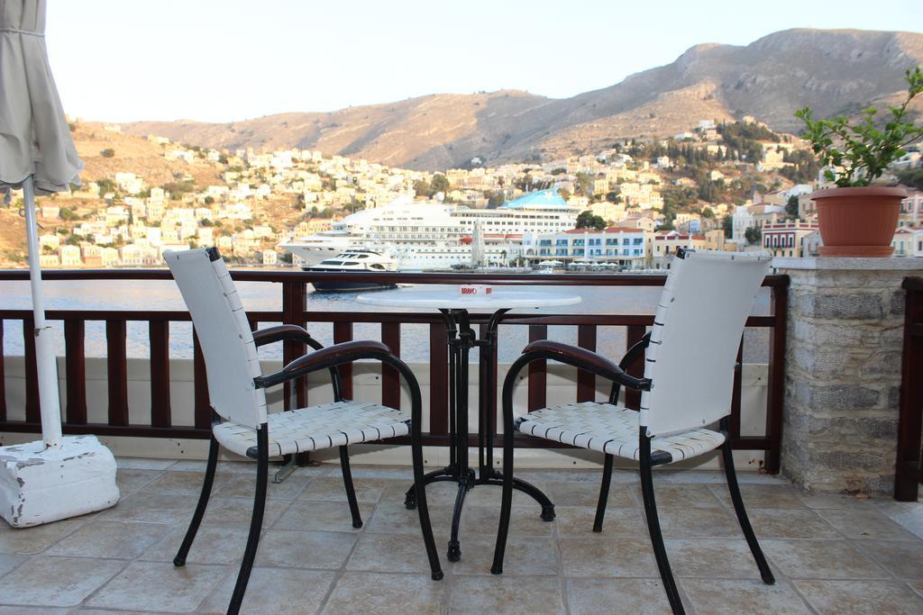 Ferienwohnung Odyssia Symi Exterior foto
