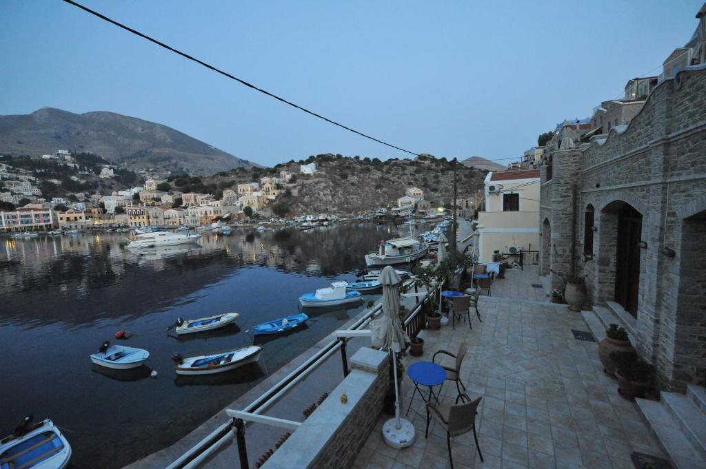 Ferienwohnung Odyssia Symi Exterior foto