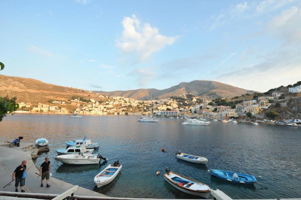Ferienwohnung Odyssia Symi Exterior foto